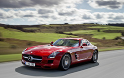 Mercedes-Benz SLR - Mercedes was named Superbrand of the Year
