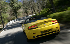 Aston Martin V8 Vantage Roadster road test report