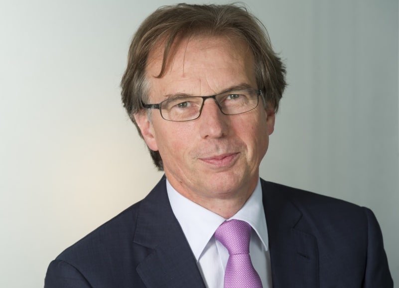 Klaus Entenmann Chairman Daimler Financial Services