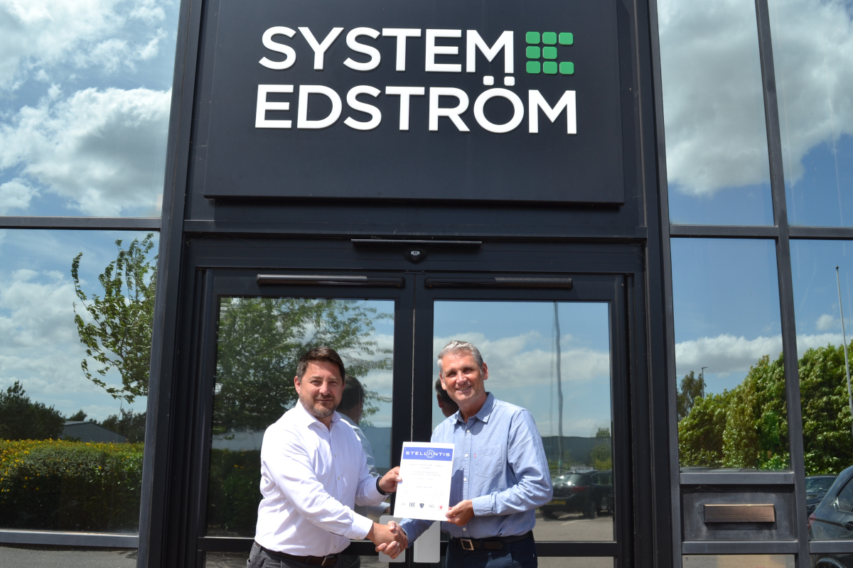 Stellantis certificate handover 1200 (1)