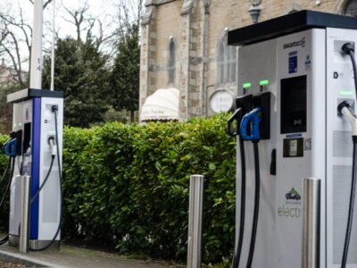 Public EV charging network grows 23% in a year, Zapmap finds public charging network
