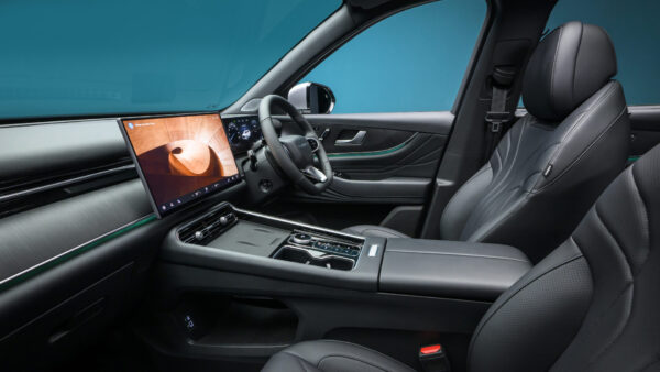 Chery Tiggo 9 058
