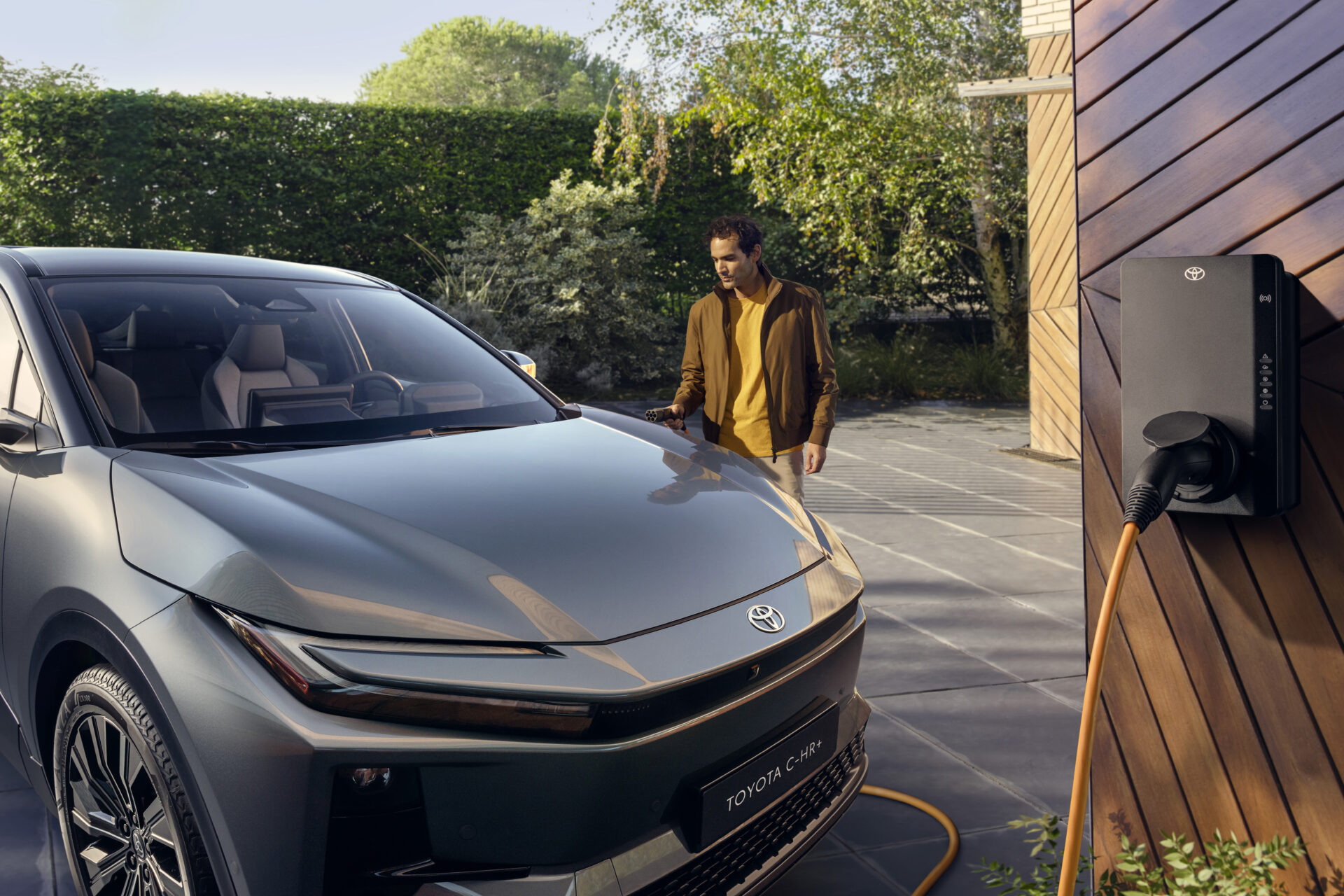 Toyota partners with British Gas for smart charging, V2G in future | Business Motoring