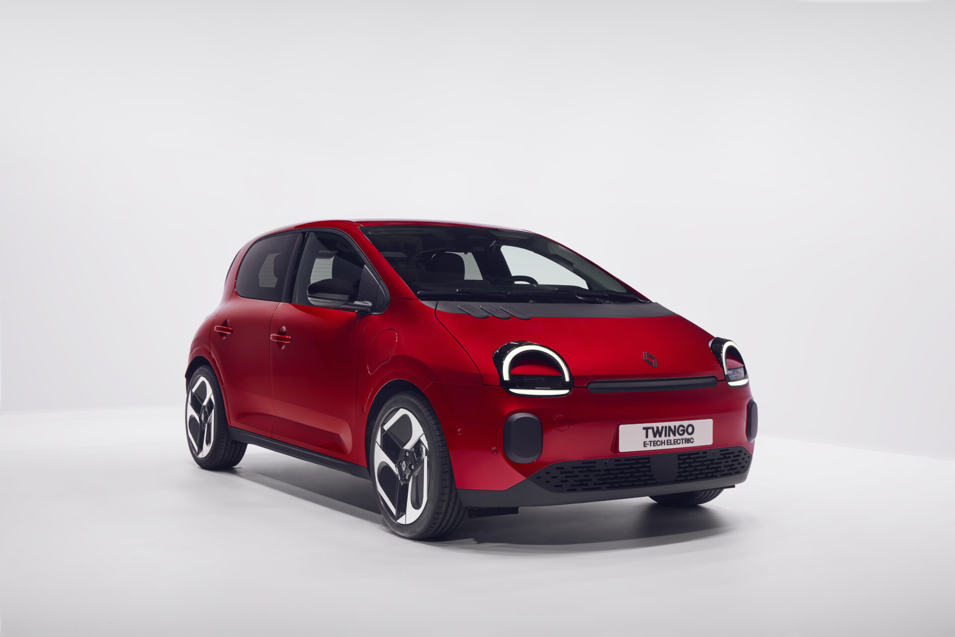 Renault reveals Twingo E-Tech EV, priced under £20k | Business Motoring