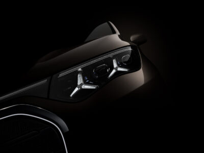 Mercedes-Benz to reveal VLE electric van in March 25C0307_002