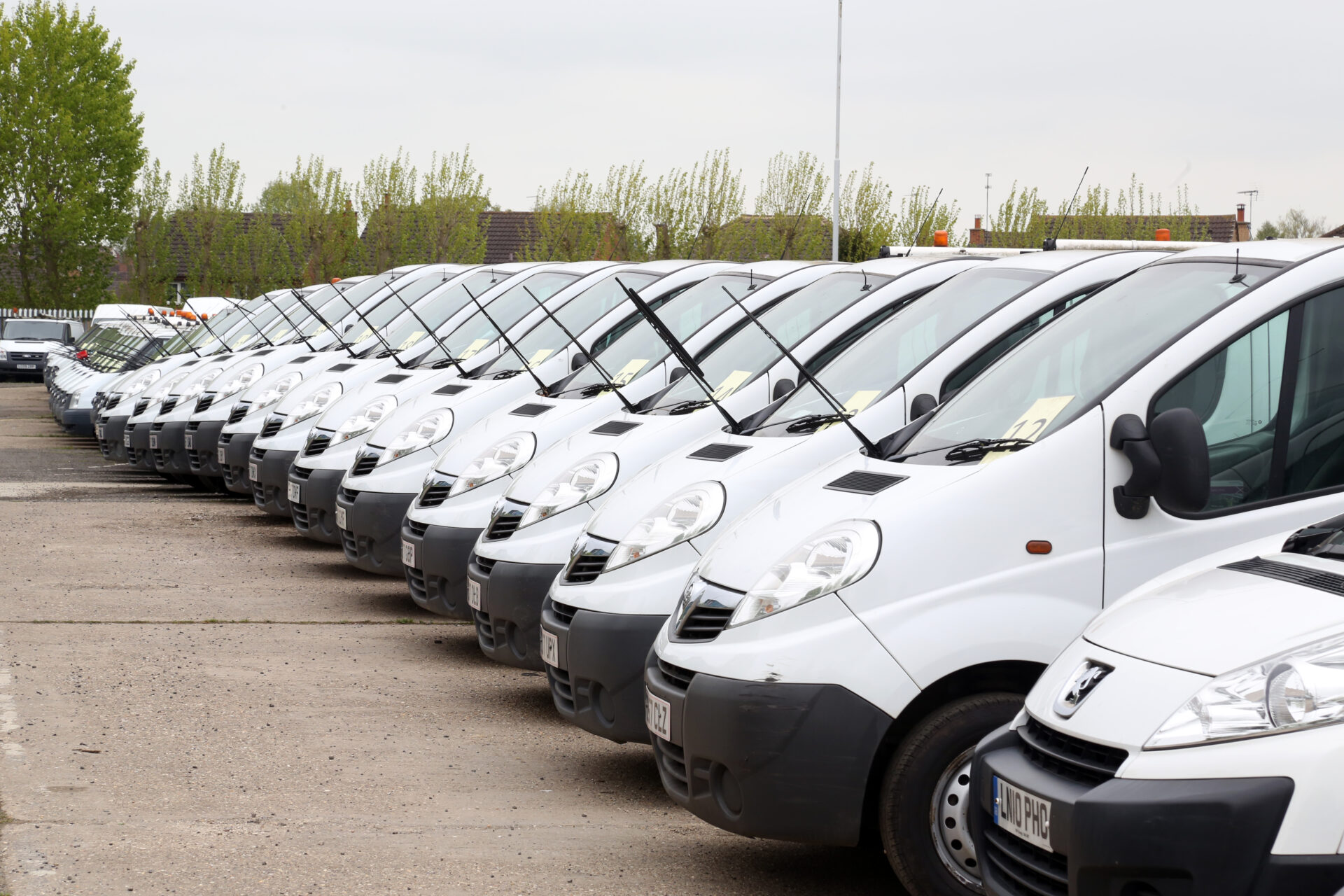 new LCV registrations