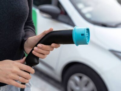 close-up-electric-car-france-1