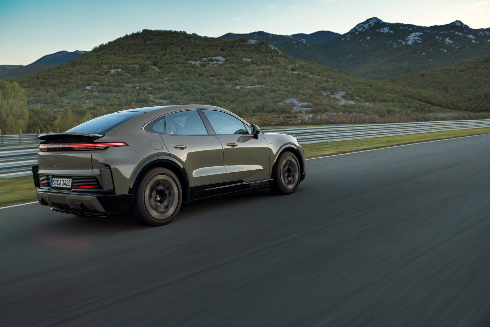Porsche Cayenne Coupé Electric