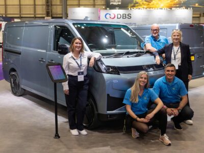 Farizon UK partners with The EV Café to support electric van transition Farizon UK and EV Cafe (L R Zoe Tonks, Sara Sloman, Sam Clarke, Kate McLaren and John Curtis)