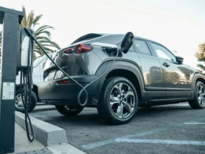 UK airports lack infrastructure for EV drivers, Drax Electric Vehicles finds airport infrastructure