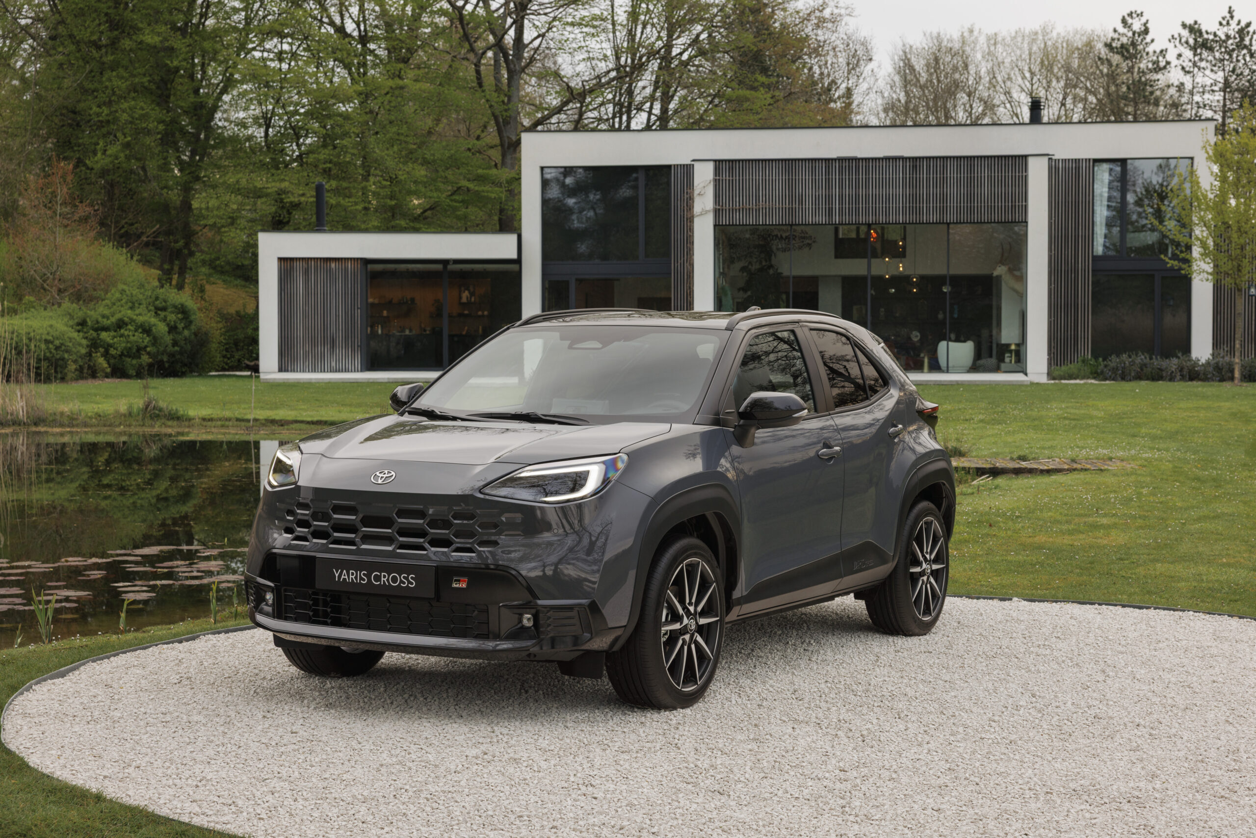 Toyota opens orders for updated, hybrid-only Yaris Cross | Business Motoring