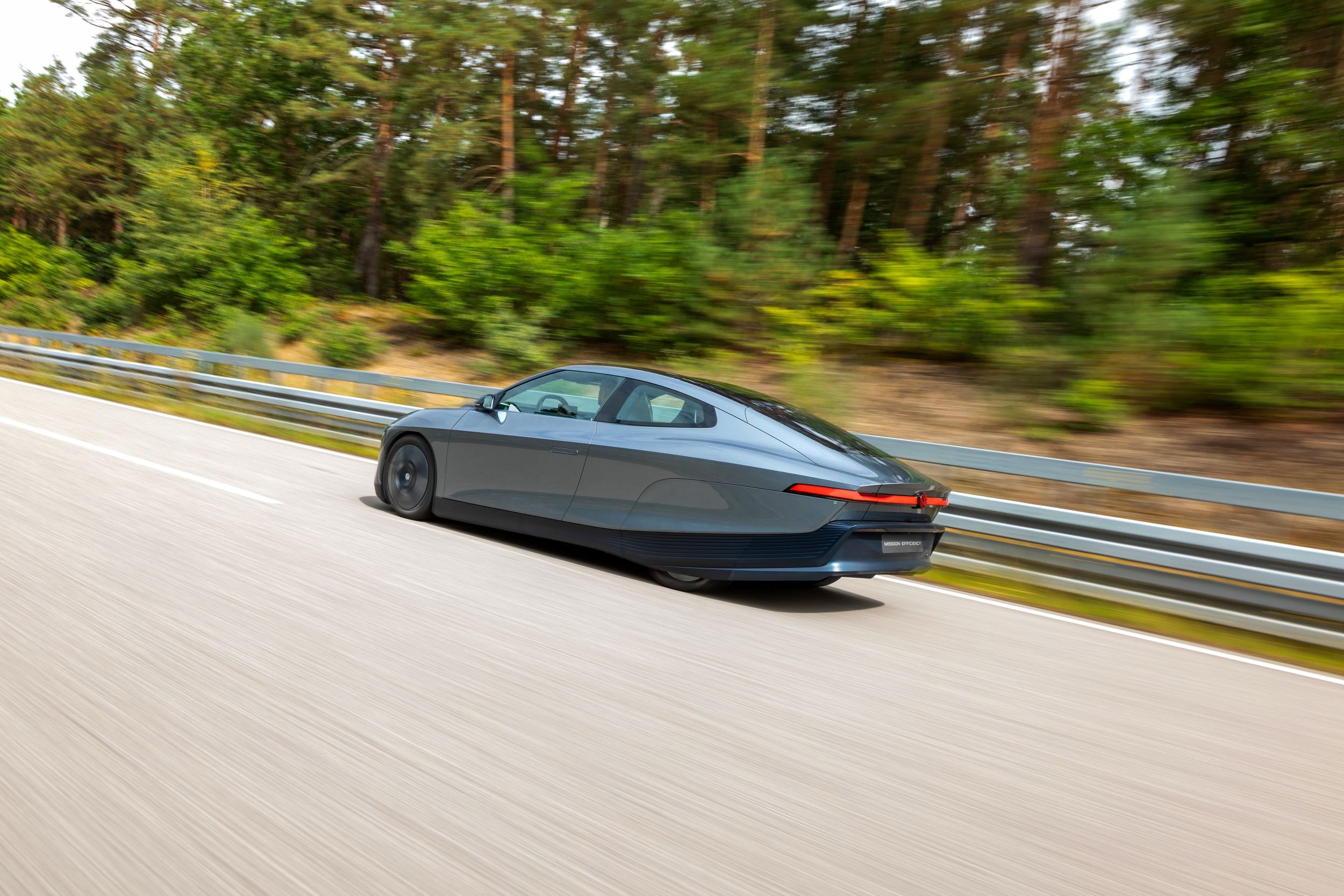 Volkswagen sets three records with Mission Efficiency concept | Business Motoring