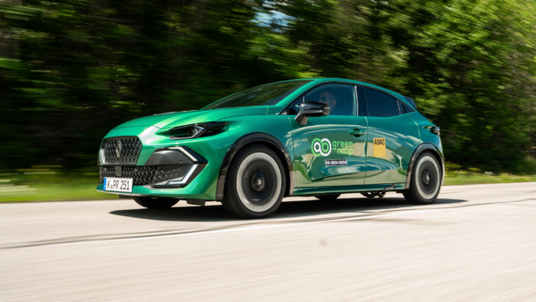 Renault Clio VI awarded 62% Green NCAP rating despite ICE | Business Motoring