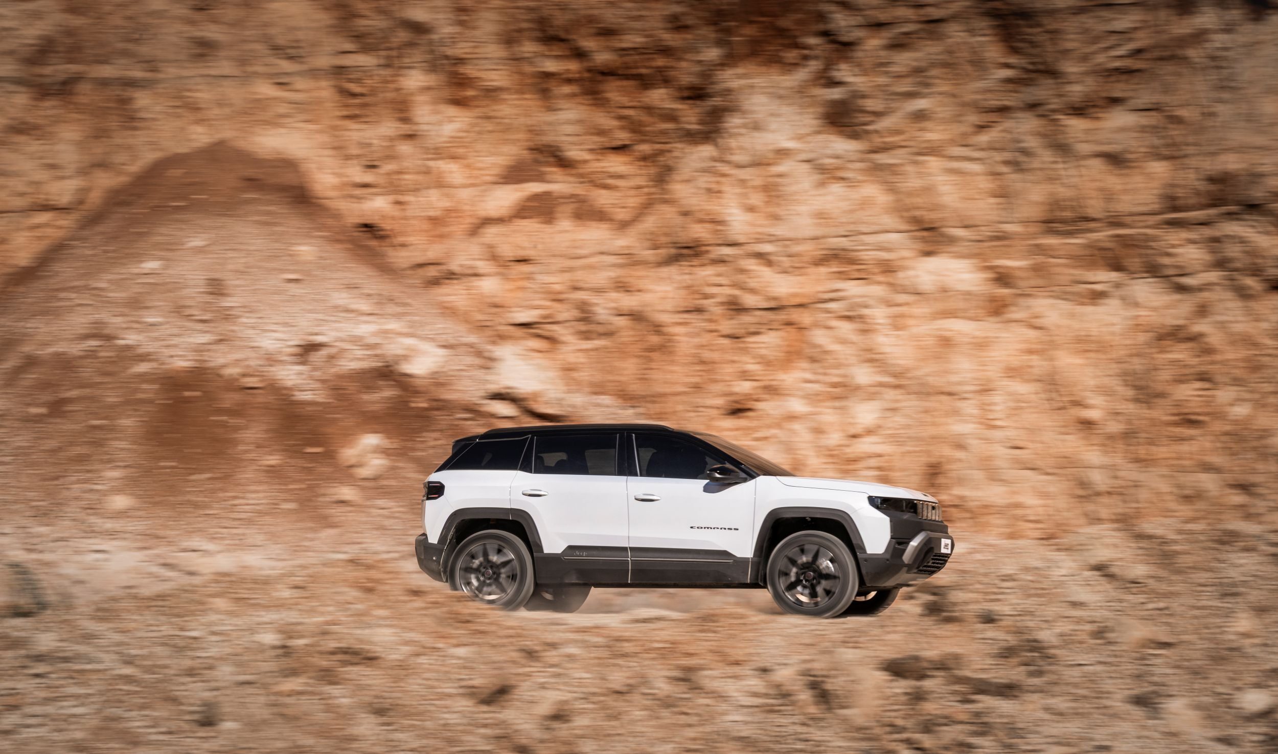 Jeep opens orders for Compass PHEV and 4xe EV | Business Motoring