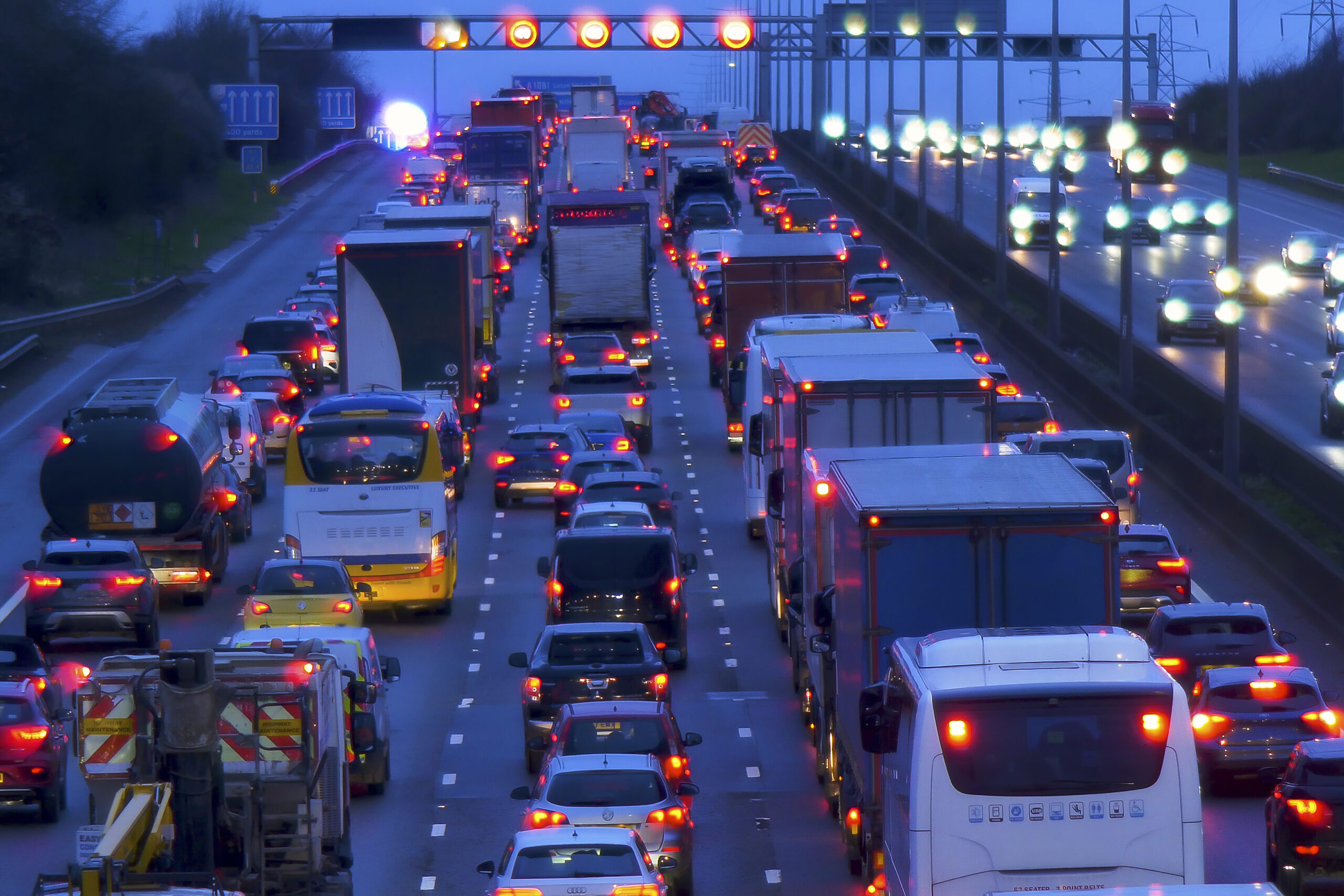 M25 central to van fleet operations, Geotab finds | Business Motoring