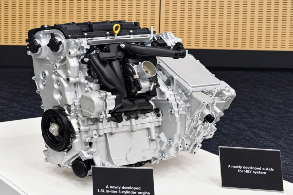 Toyota develops next-gen hybrid powertrain with 15% better fuel economy | Business Motoring