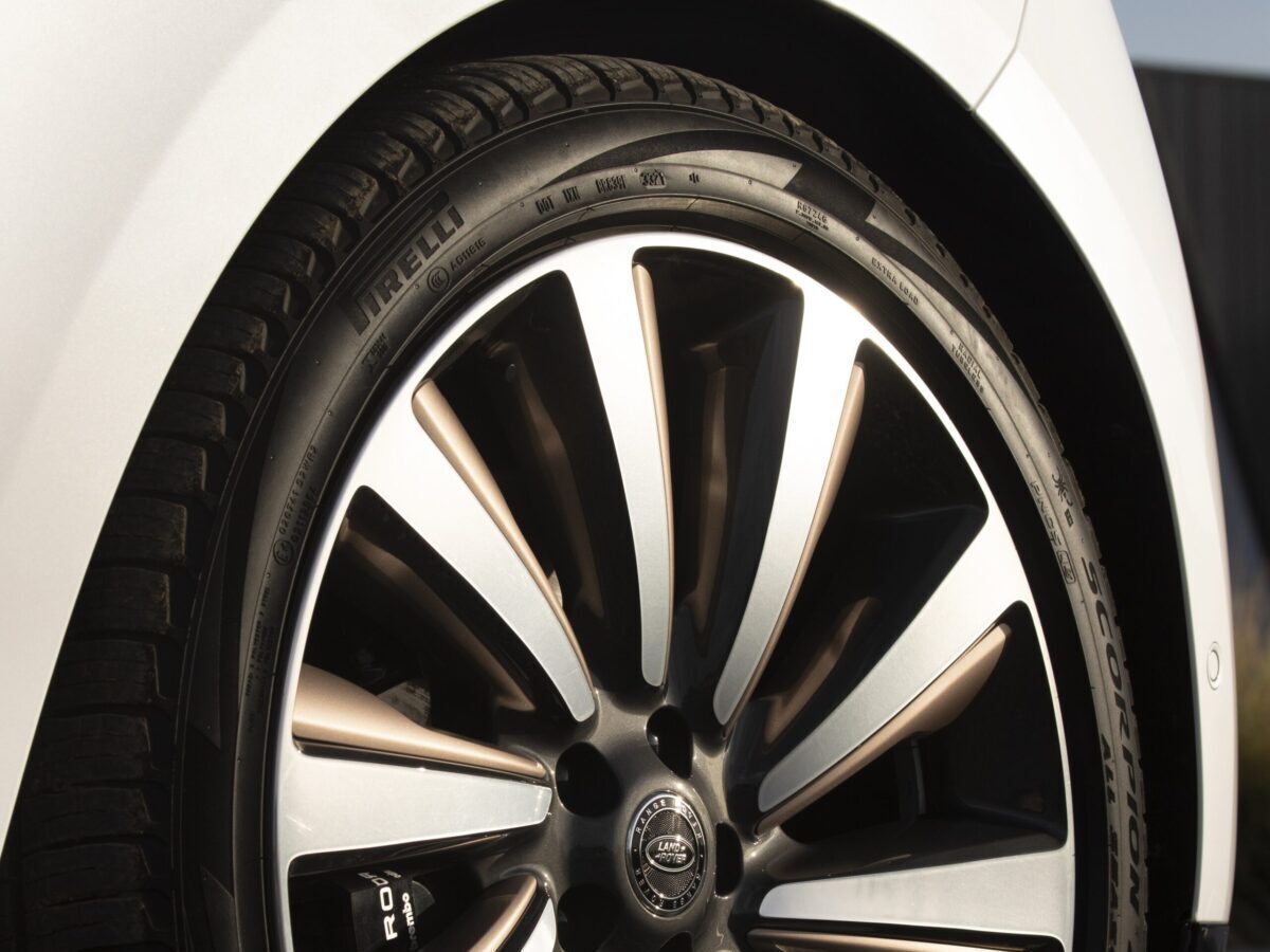 Blackcircles expands mobile tyre fitting to 12 new cities | Business Motoring