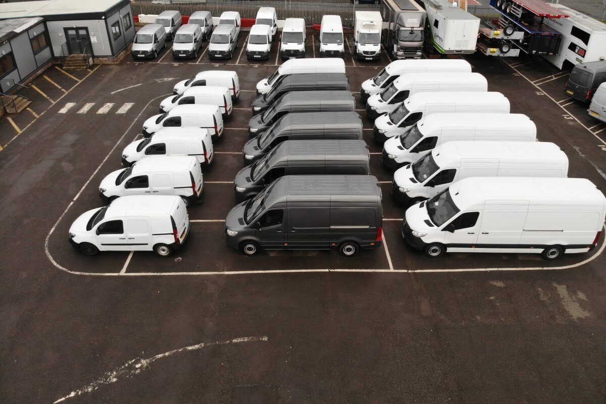 075-01-MV-Commercial-Van-Centre-1200x899-1
