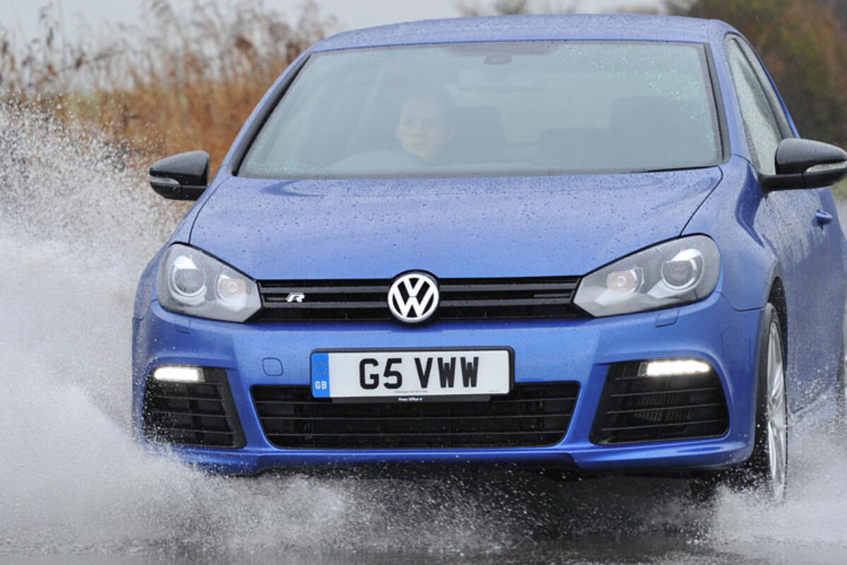 1005_VW_Golf