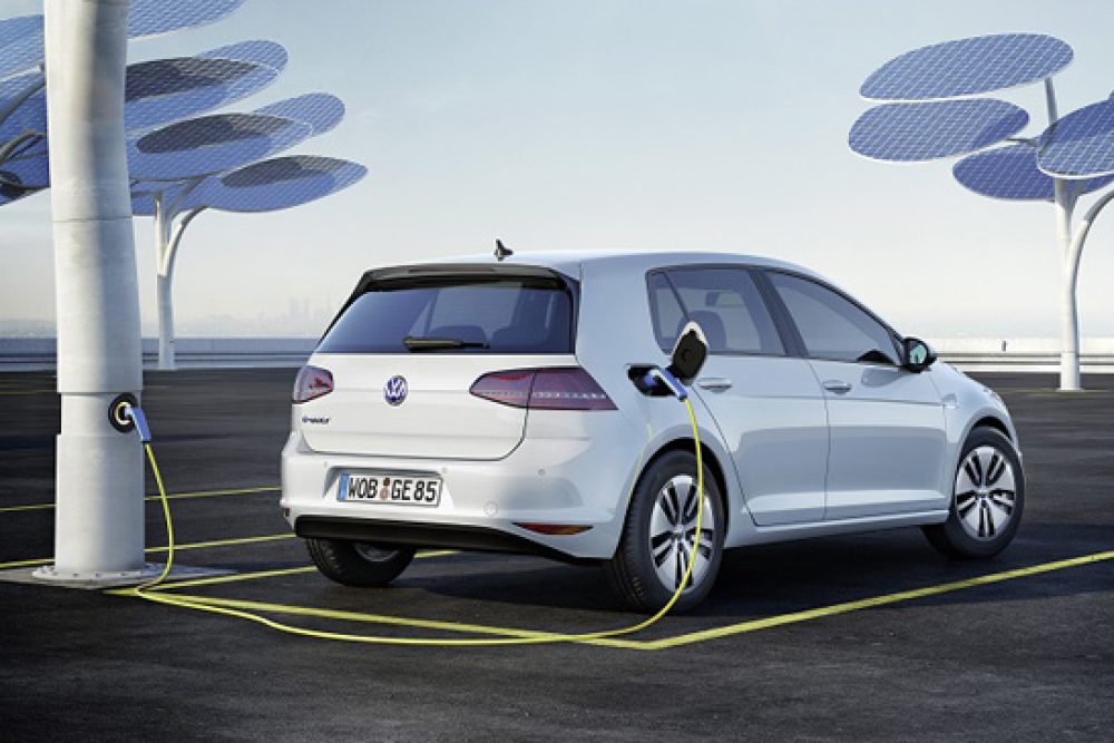 1368_Volkswagen starts taking orders for the all electric e Golf