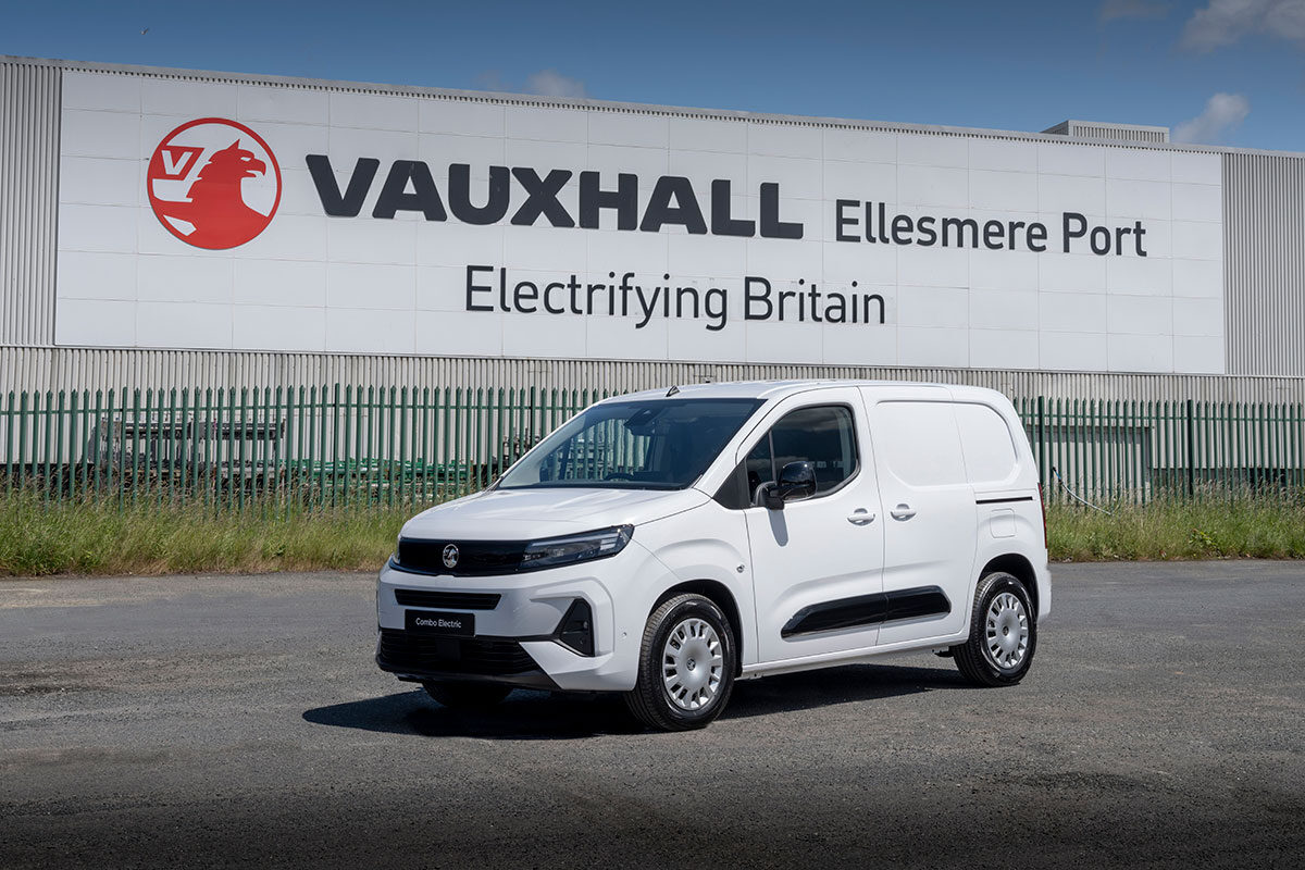 240617_Vauxhall_Combo_Electric