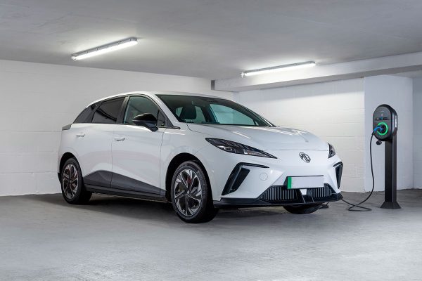 2501 mg4 ev bp pulse charging