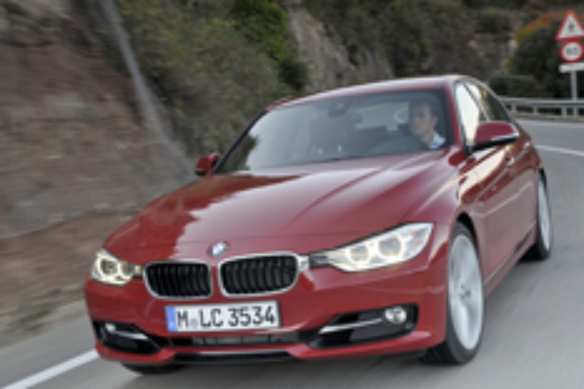 560_New3Series246x155