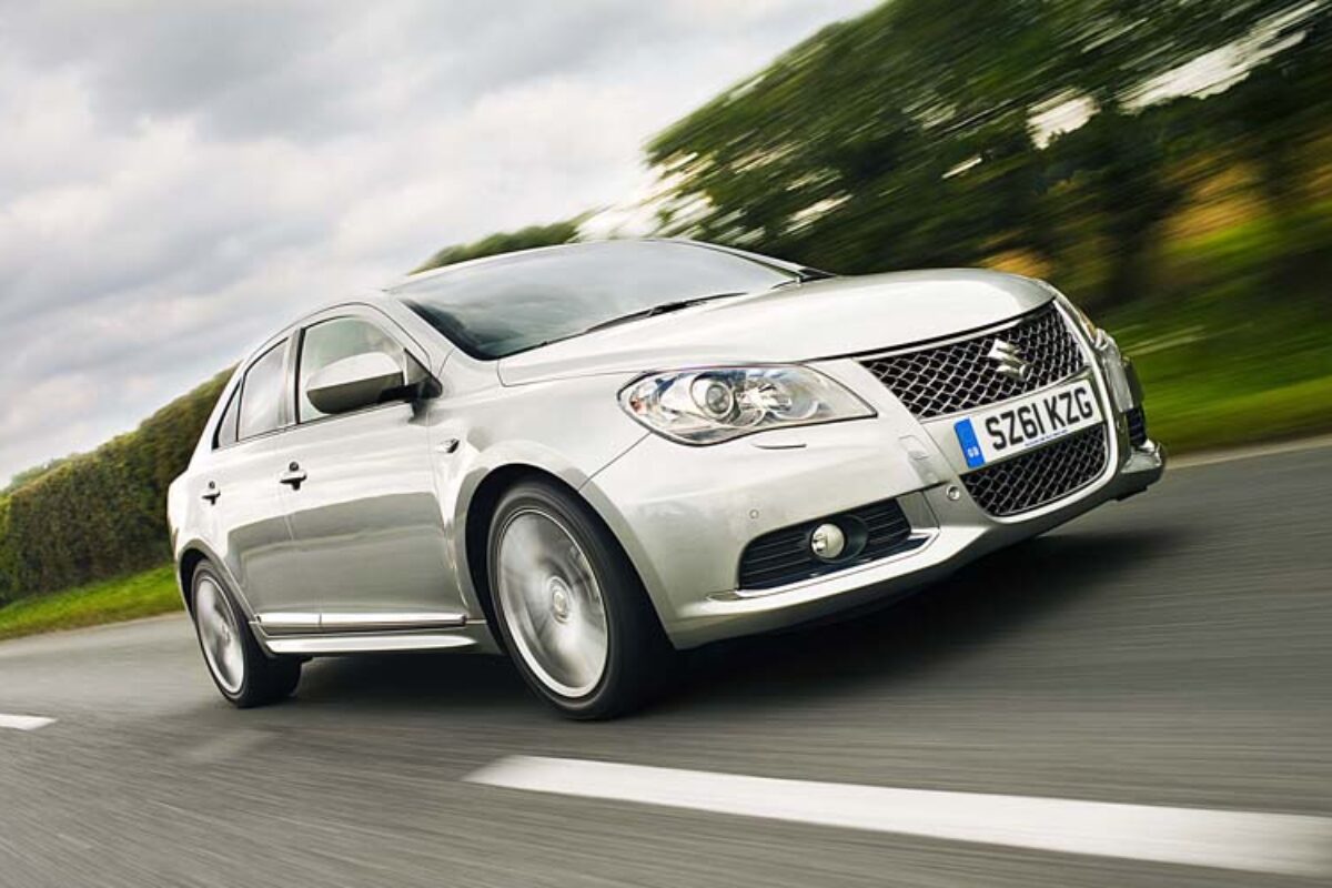 628_Suzuki_Kizashi_action