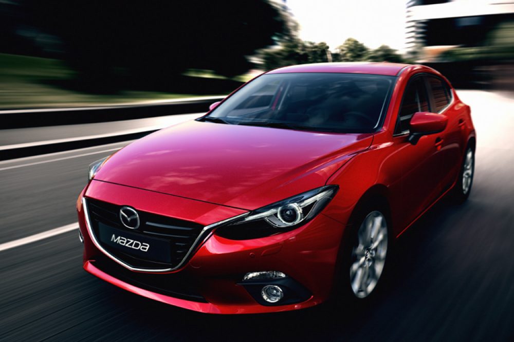 656_the_all new_Mazda3_hatchback_front_action