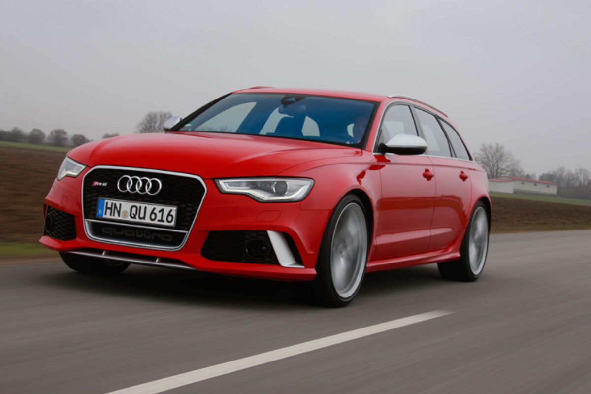 663_AudiRS6_Avant_Action_Front_Three_Quarters