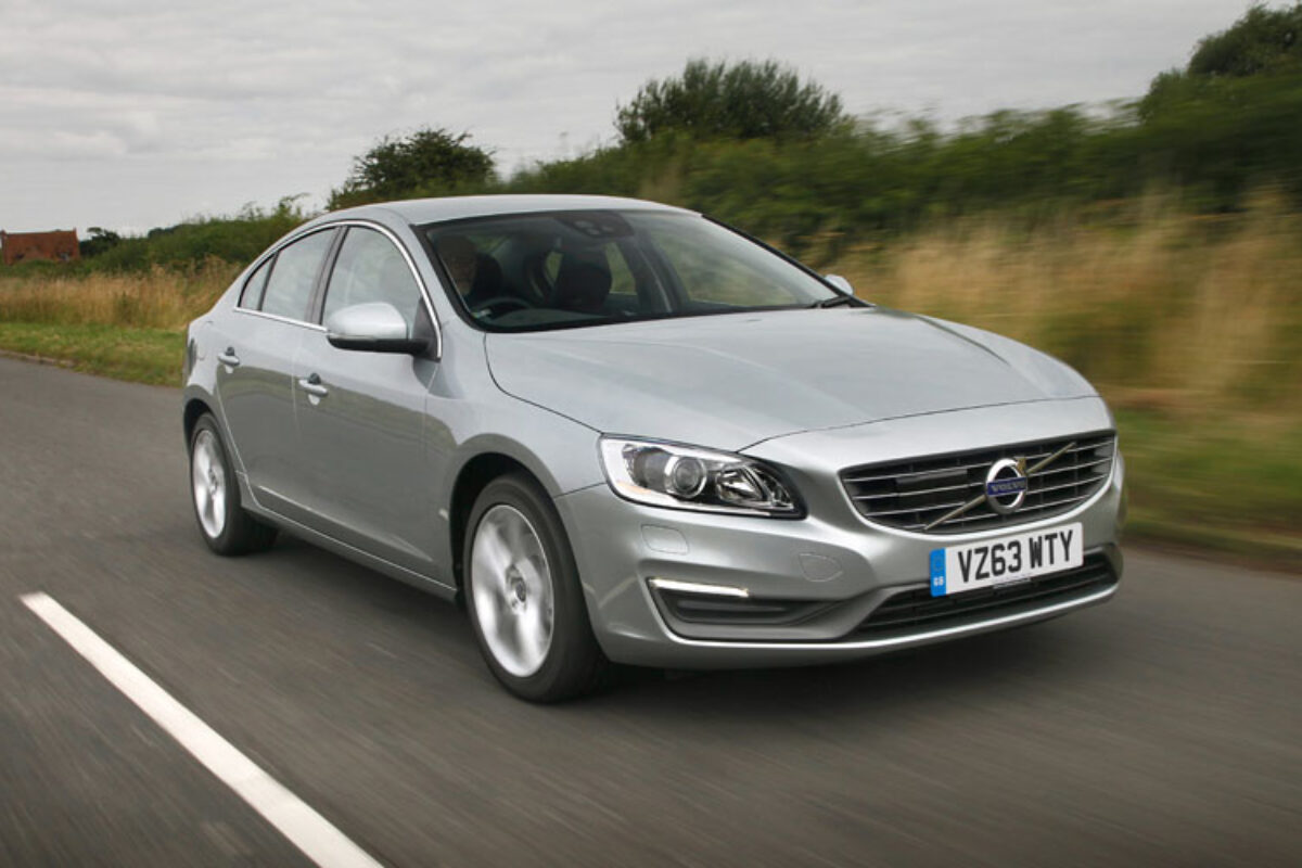 681_Volvo_S60_D4_car_review_action