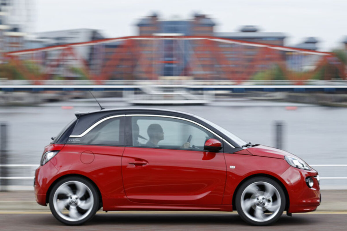 714_Vauxhall_Adam_Profile_action