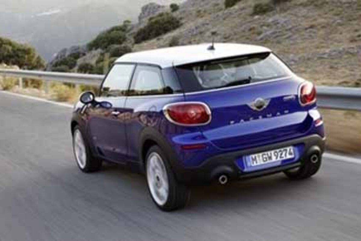 879_MINI_Paceman