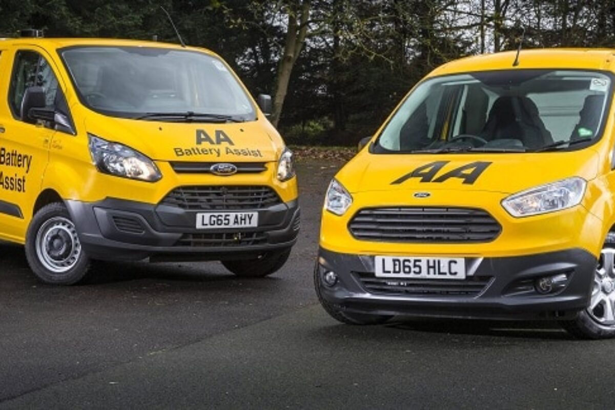 AA Transit Custom technicians praised the Transit Customs working space cab and the driving position