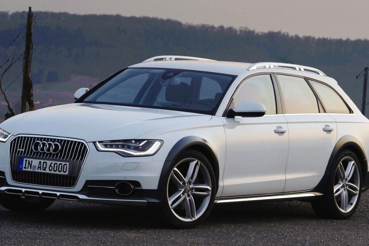 Audi A6 allroad quattro MY12 1