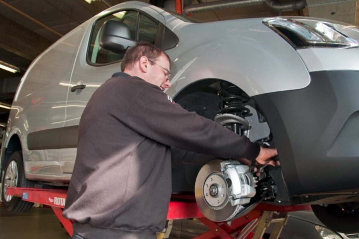 Citroen van servicing MED