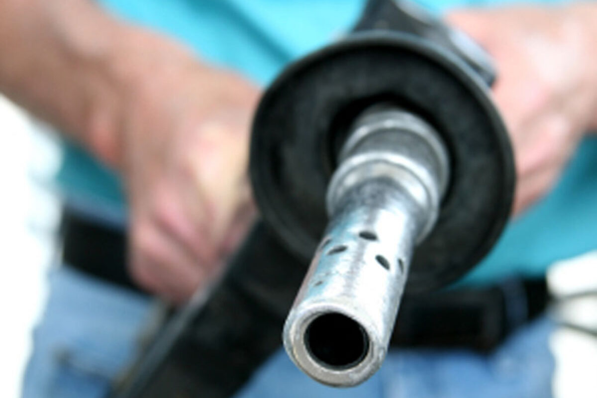 Diesel pump 800 crop