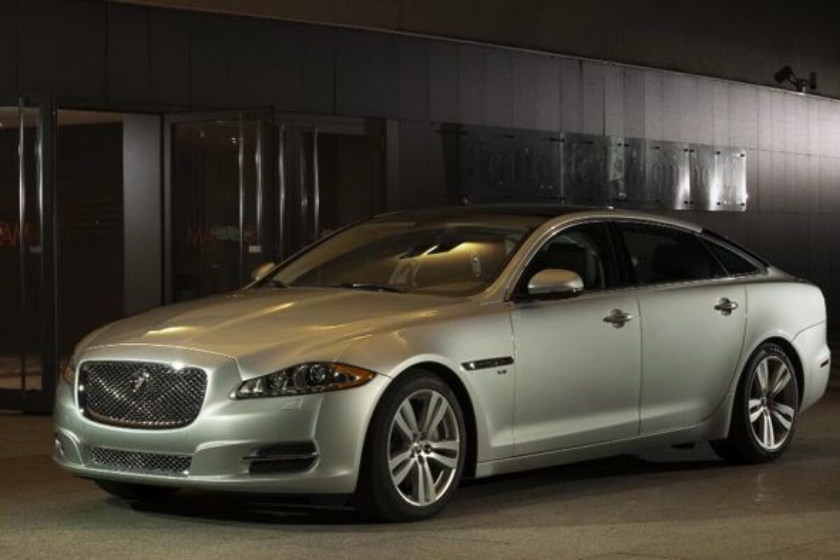 Jag XJ MY13 V6pet 1