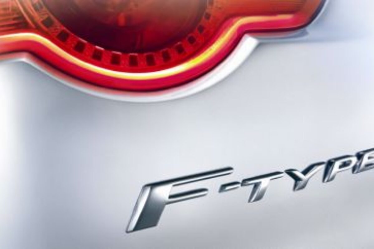 Jaguar F Type script