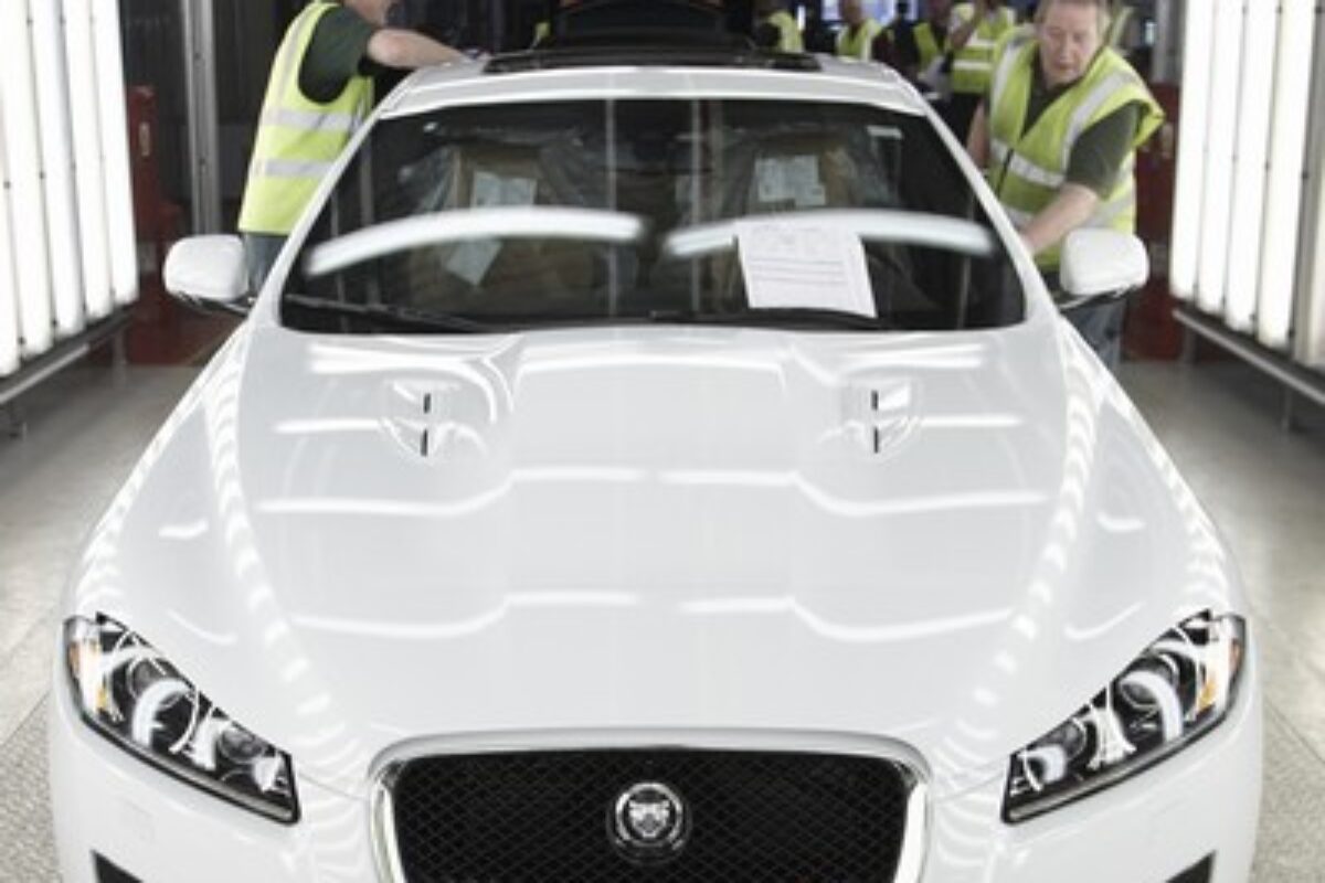 Jaguar XF Shooting Brake production