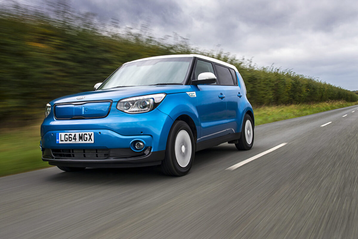 Kia SOUL EV moving