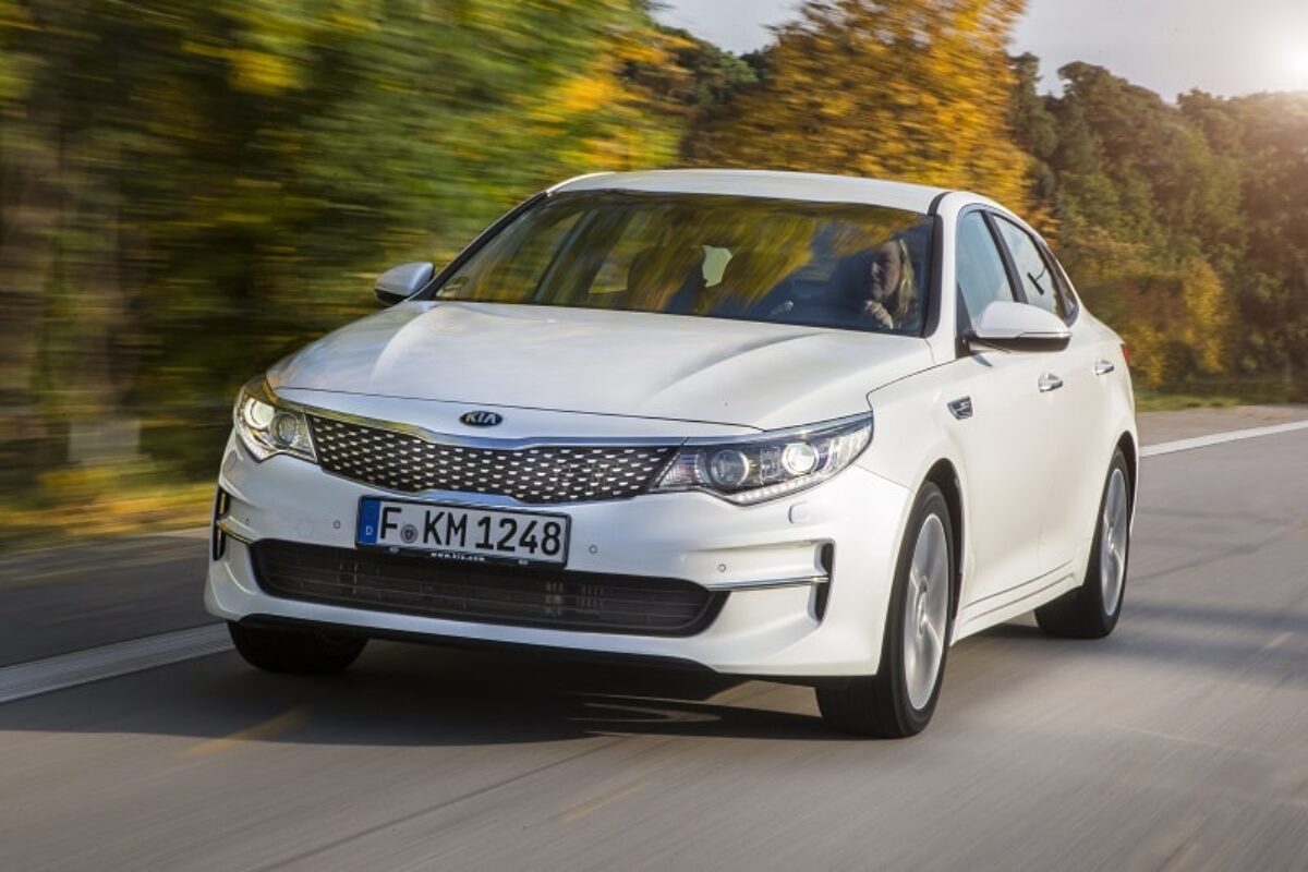 Kia_Optima dynamic