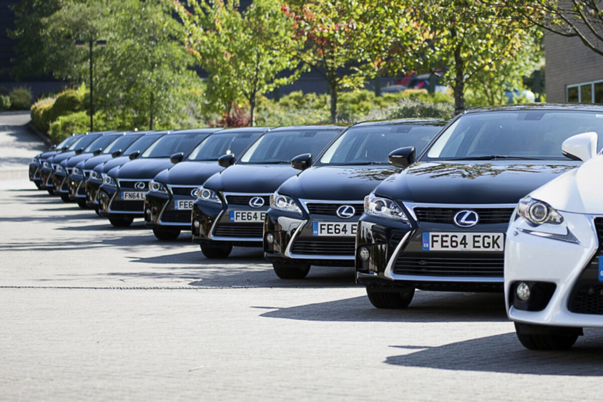 Lexus Fleet of IS800