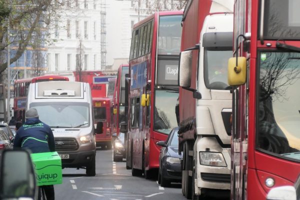 London ULEZ to extend to North and South circular roads Brian Minkoff Shutterstock.com_