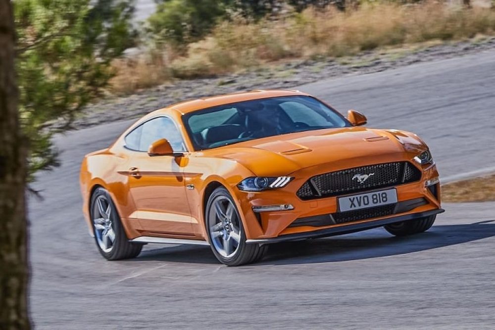 Mustang V8 2018 front