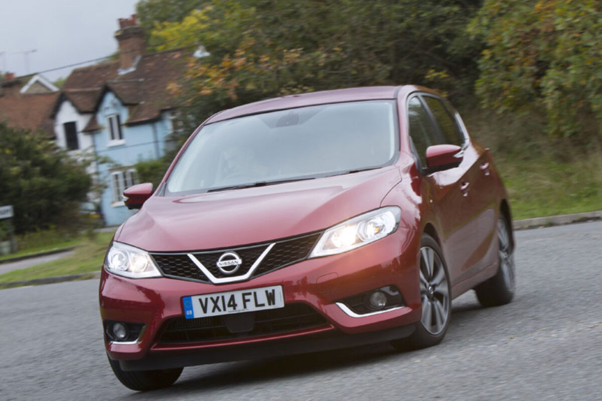 Nissan Pulsar 1800