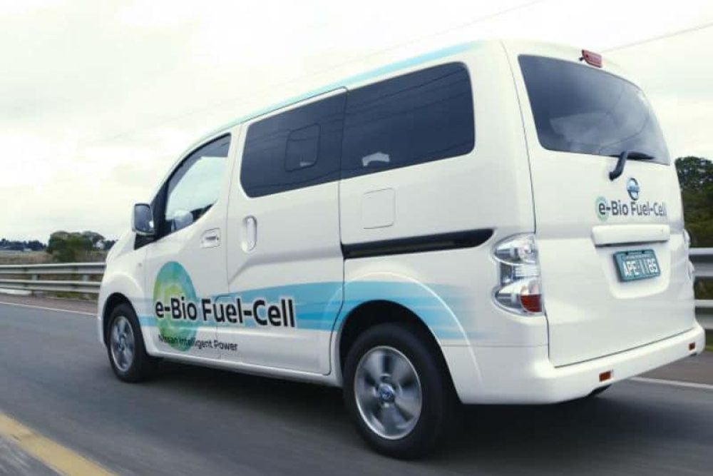 Nissan e Bio Fuel Cell Prototype Vehicle_rear