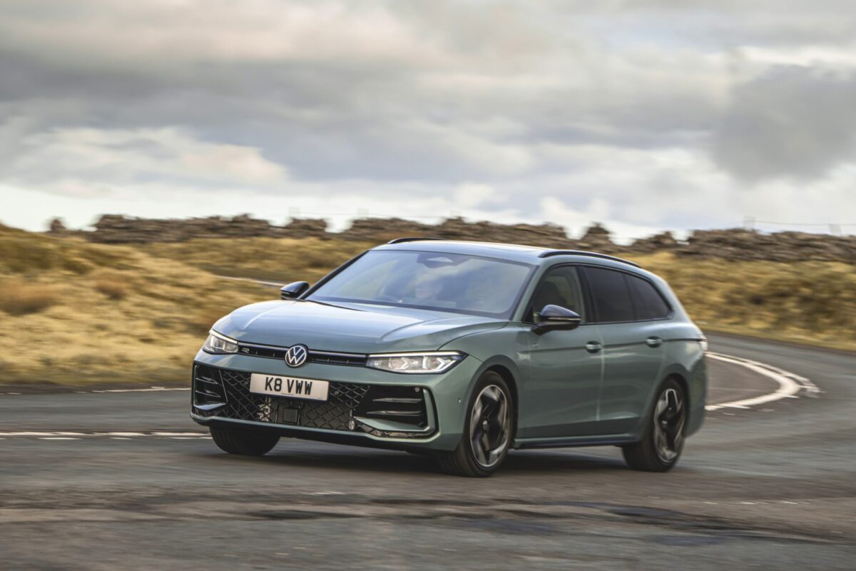 Original-39546-passat-three-time-winner-at-the-2025-what-car-awards-1