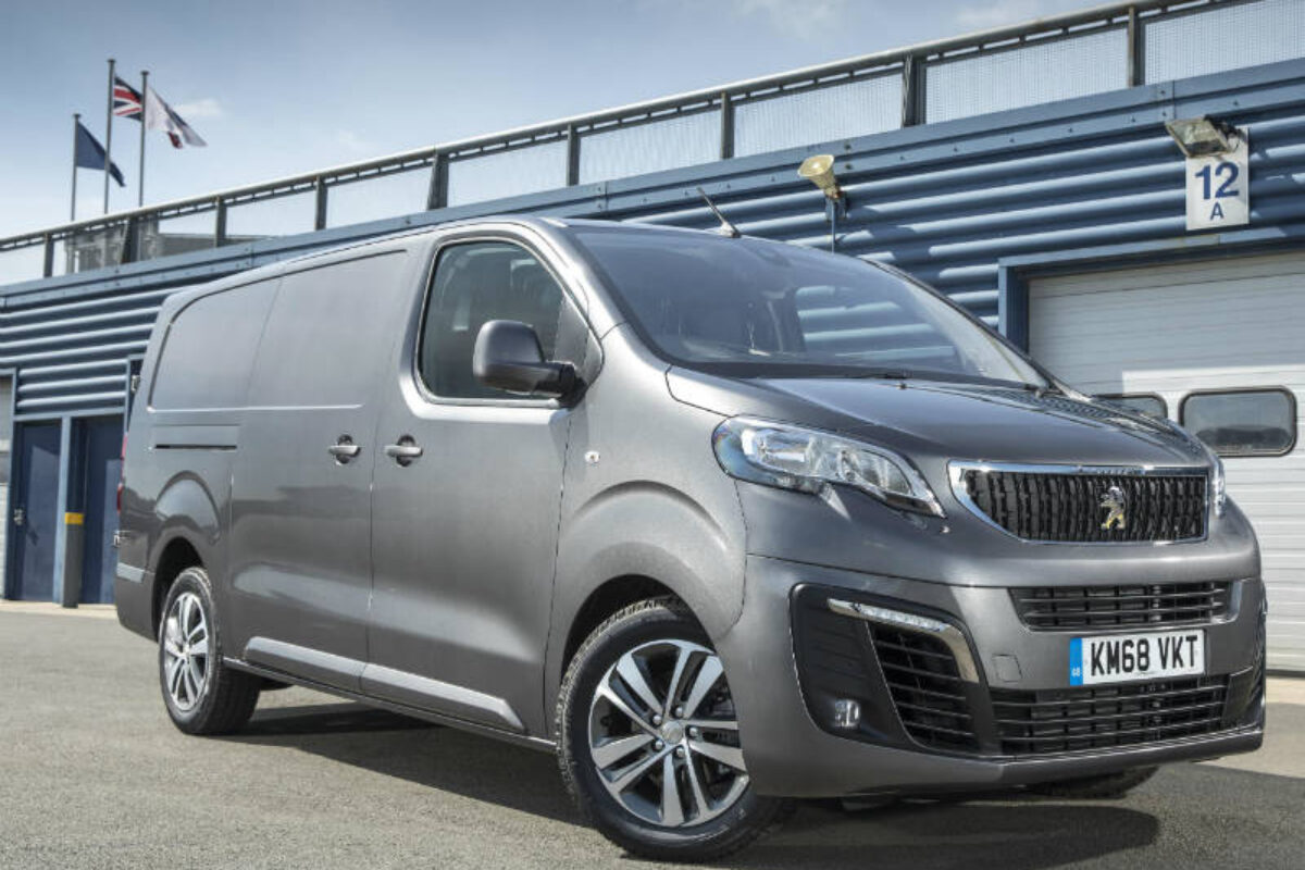 Peugeot-Expert-Euro-6-van