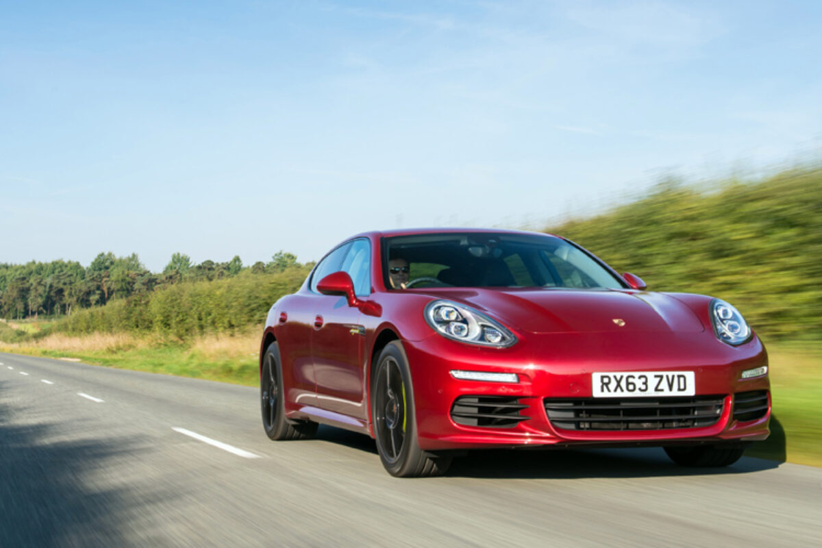 Porsche_Panamera_SE_plug in_hybrid